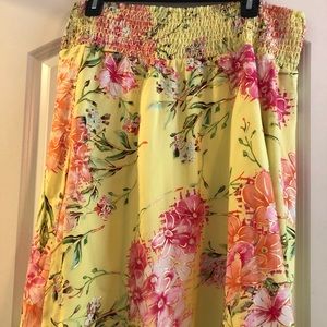 Flowered skirt